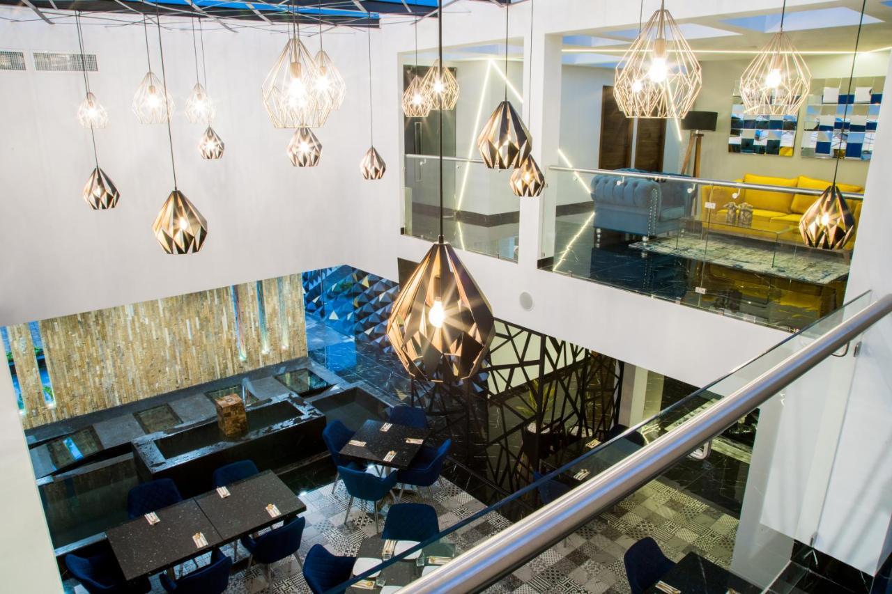 Rame Hotel Boutique Guadalajara Bagian luar foto The interior of the restaurant