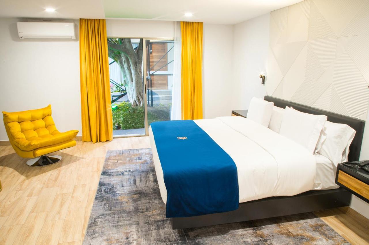 Rame Hotel Boutique Guadalajara Bagian luar foto A room at the hotel