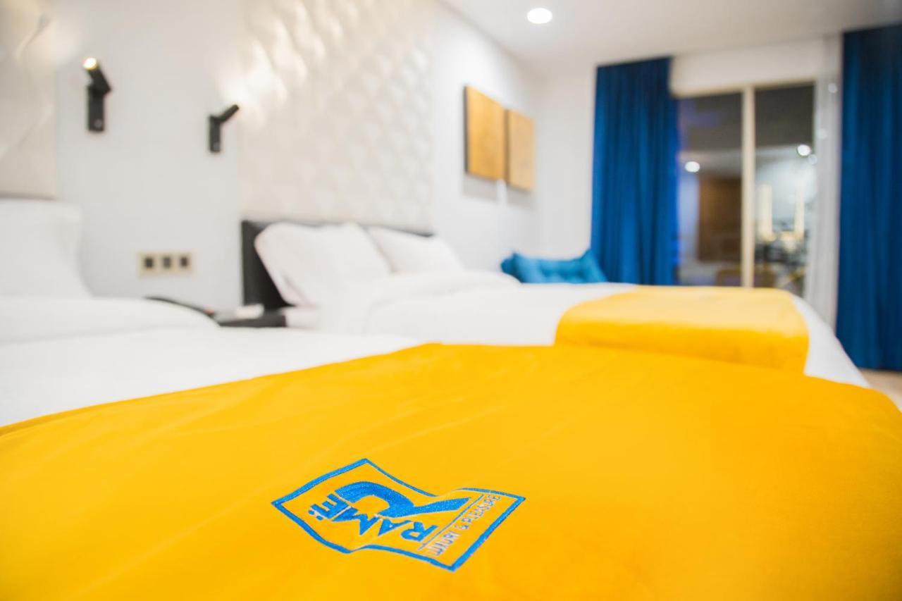 Rame Hotel Boutique Guadalajara Bagian luar foto A room at the hotel
